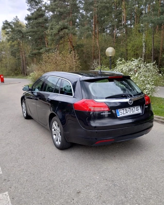 Opel Insignia cena 16500 przebieg: 268200, rok produkcji 2011 z Zawiercie małe 121